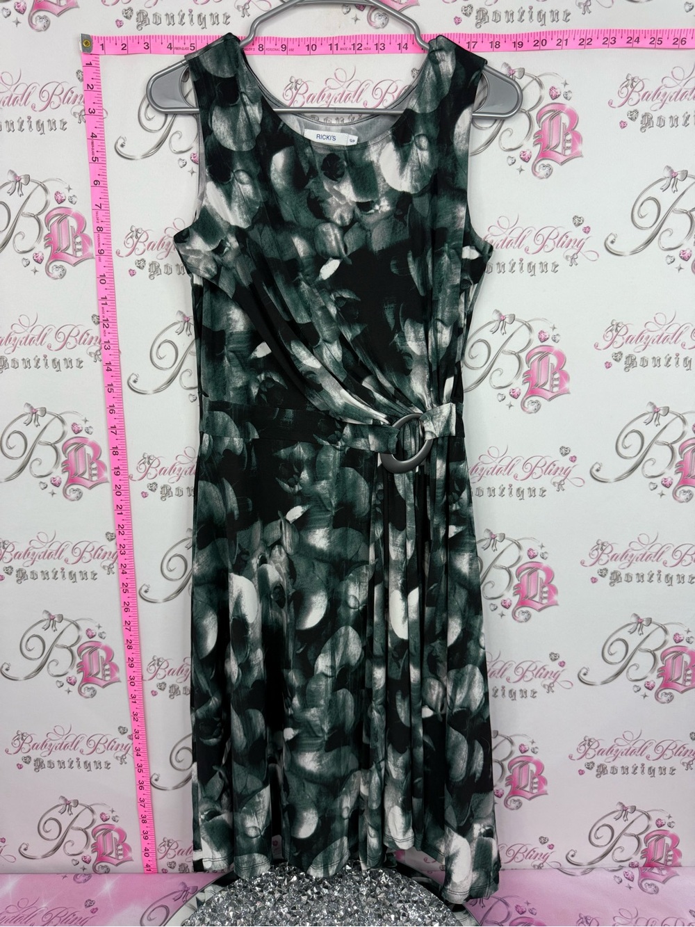 Ricki's Dark black and White Sleeveless Ring-Belted Midi Dress brand new - Picture 1 of 14